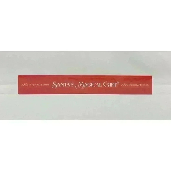 Santa's Magical Gift: A New Christmas Tradition (Hardcover Holiday Audio Book) - Picture 6 of 9